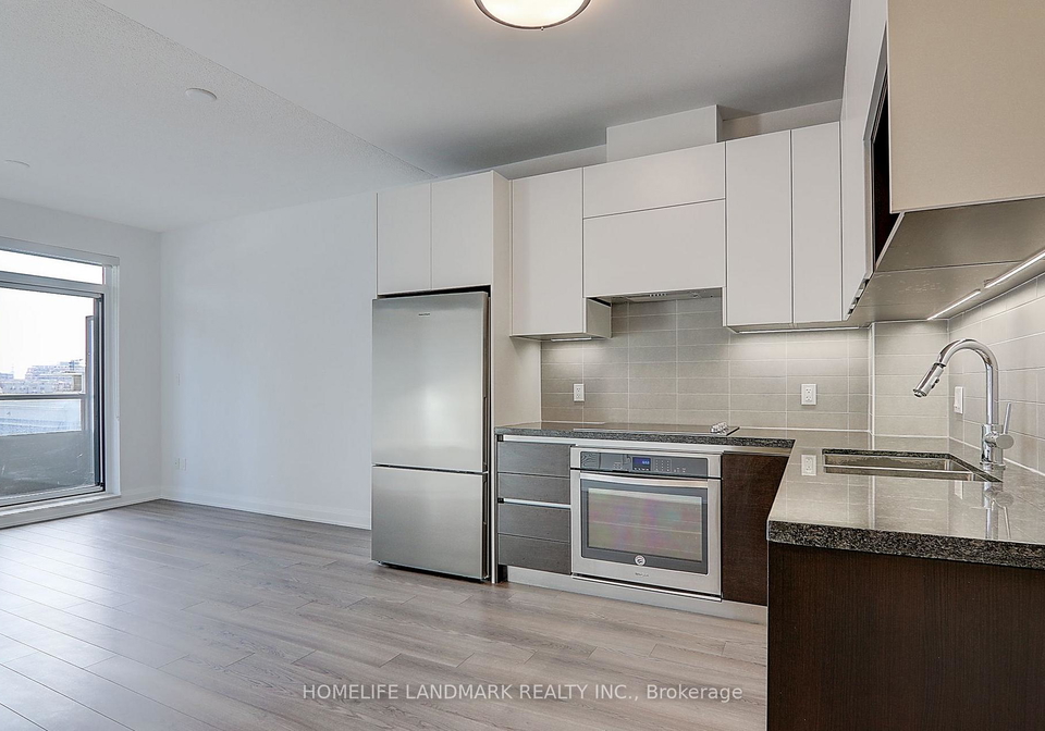 25-water-walk-drive-markham-ontario-n13568034