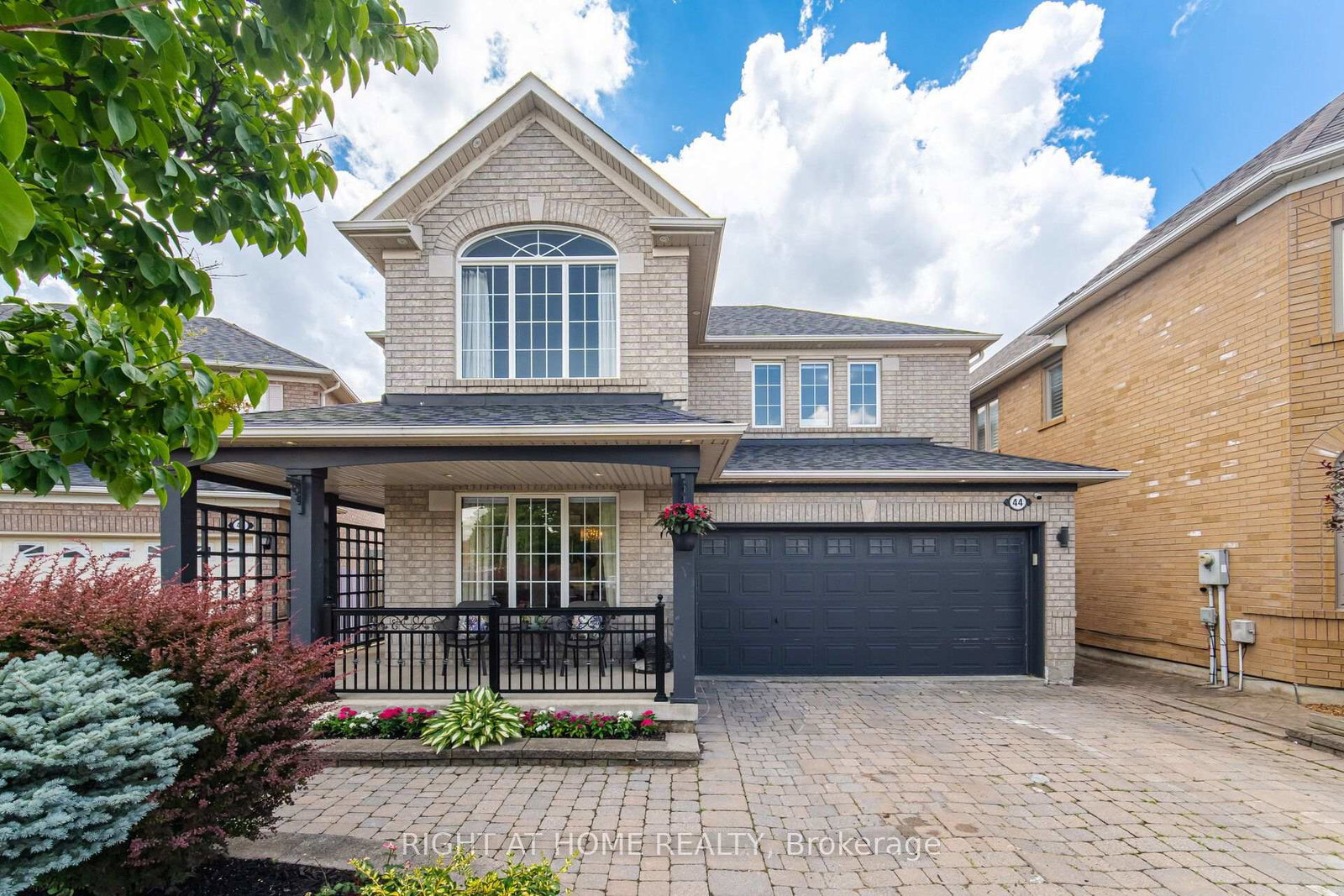 44-crew-crescent-vaughan-ontario-n13568074