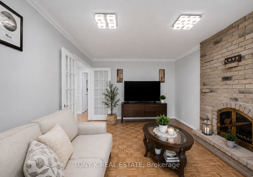 515-london-road-newmarket-ontario-n13568804