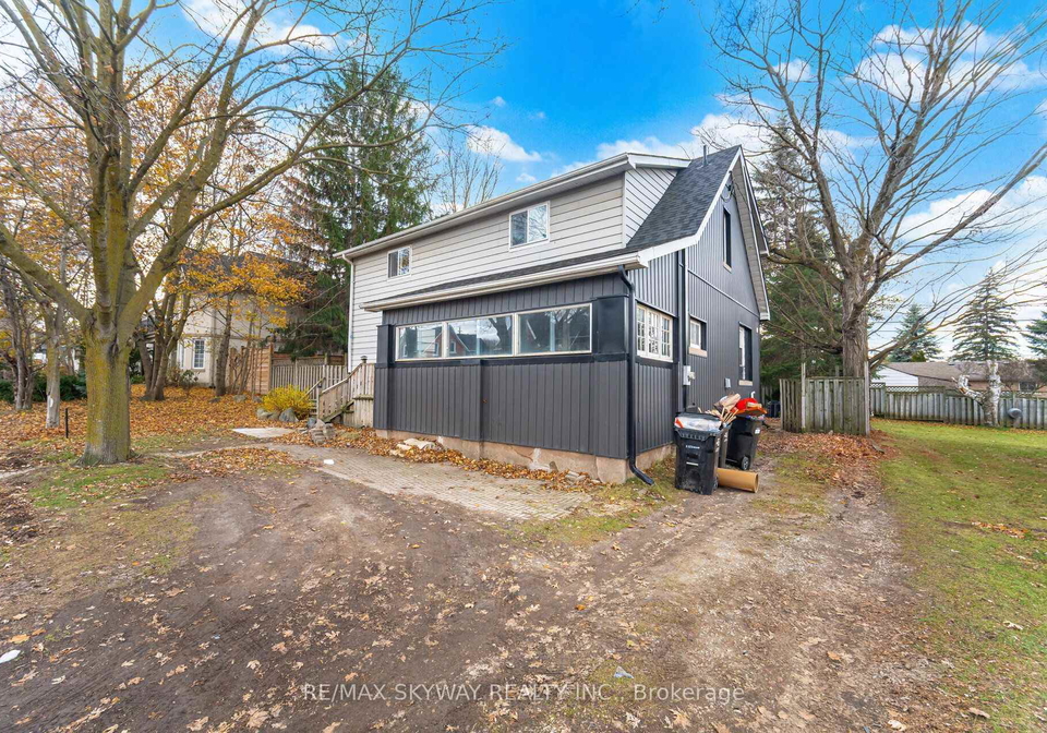 102-queen-street-s-new-tecumseth-ontario-n13568852