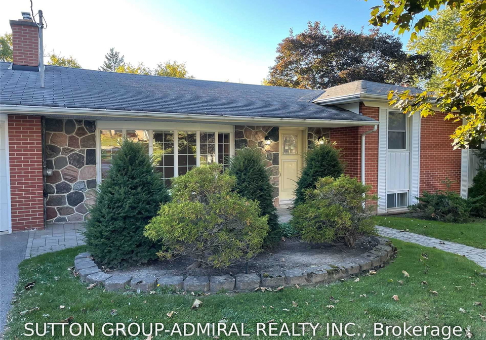 86-hamilton-drive-newmarket-ontario-n13568888
