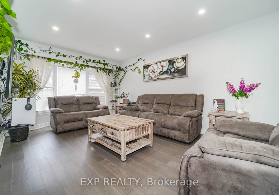 288-simonston-boulevard-markham-ontario-n13568908