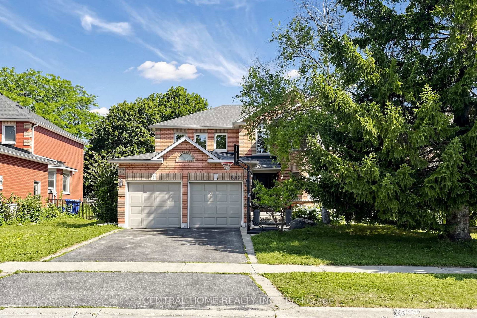 307-alex-doner-drive-newmarket-ontario-n13569464