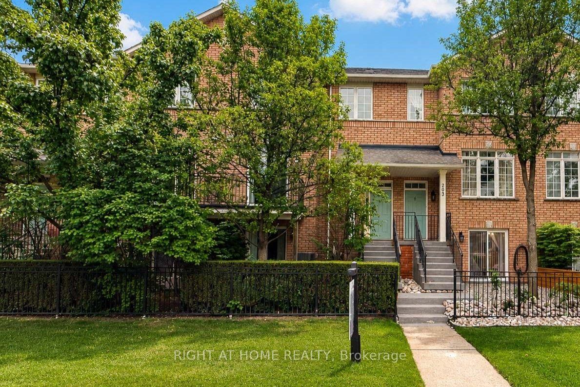 23-observatory-lane-richmond-hill-ontario-n13569744
