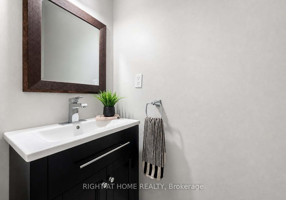 23-observatory-lane-richmond-hill-ontario-n13569744