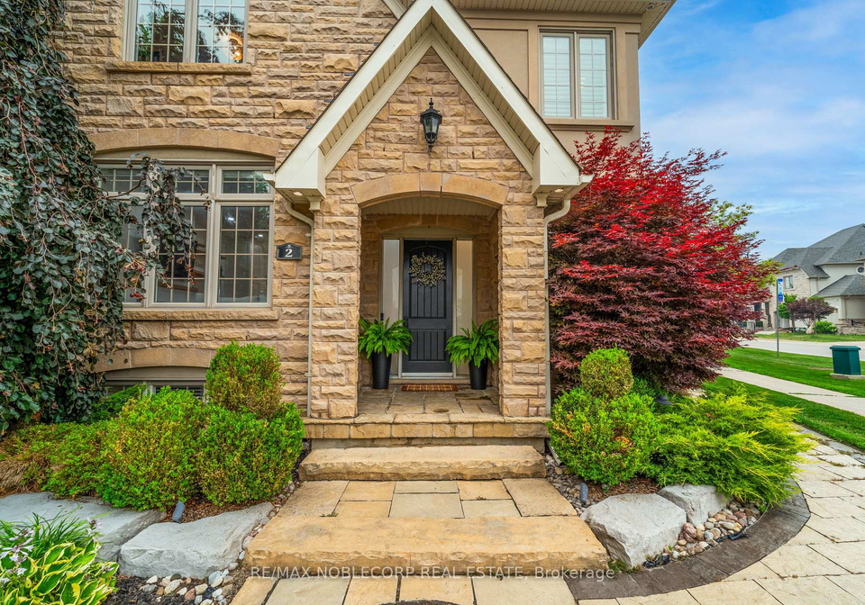 2-glengordon-crescent-markham-ontario-n13569878