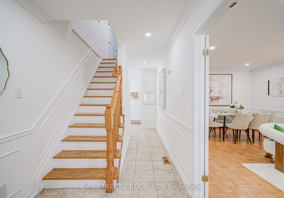 214-william-roe-boulevard-newmarket-ontario-n13569898