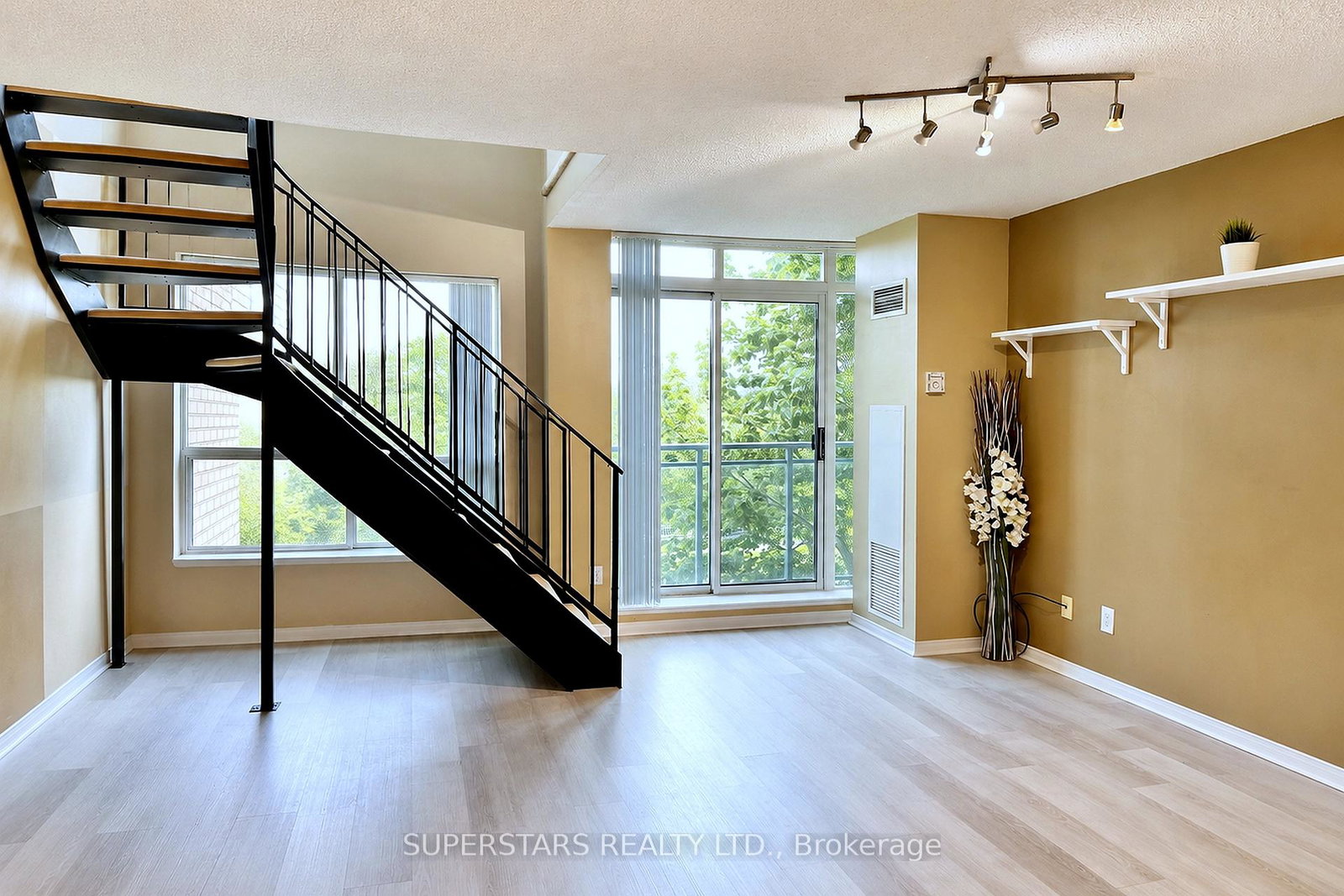 51-baffin-court-richmond-hill-ontario-n13569920