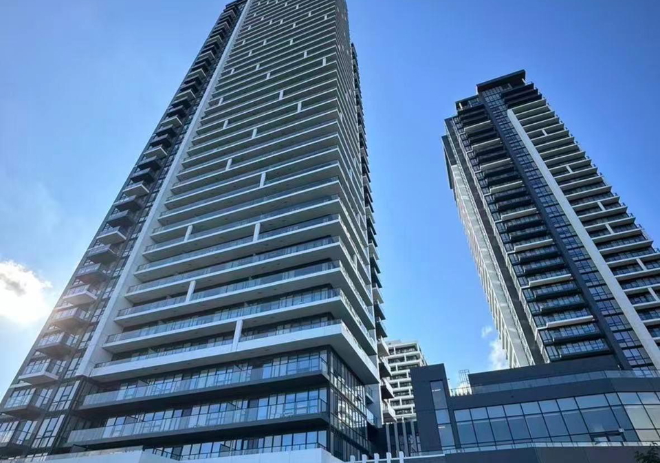 8-water-walk-drive-markham-ontario-n13569930