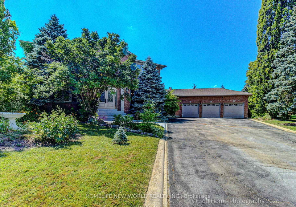 212-burns-boulevard-king-ontario-n13570086