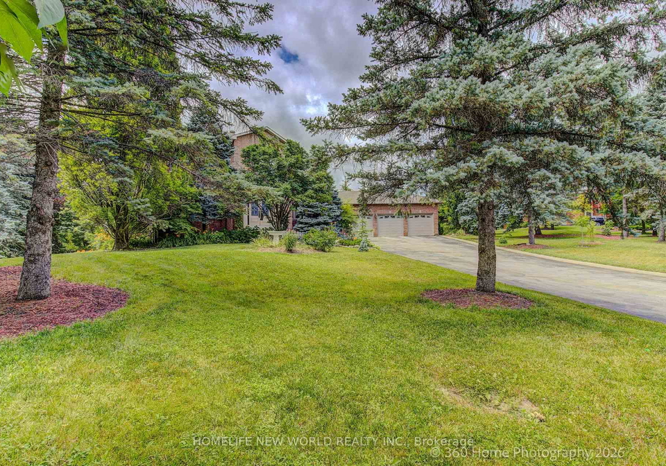 212-burns-boulevard-king-ontario-n13570086