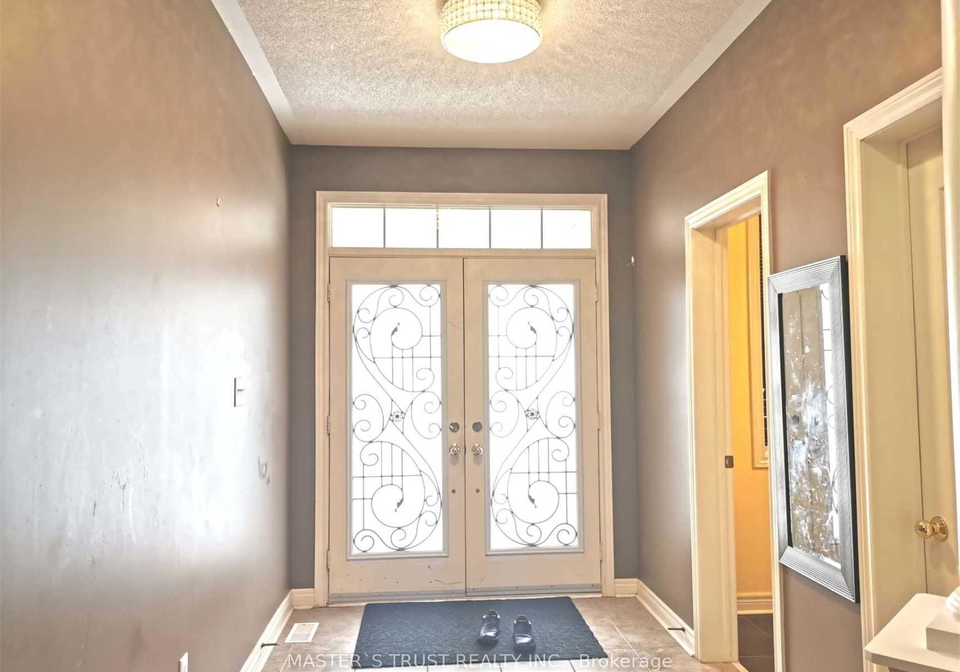 213-river-ridge-boulevard-aurora-ontario-n13570090