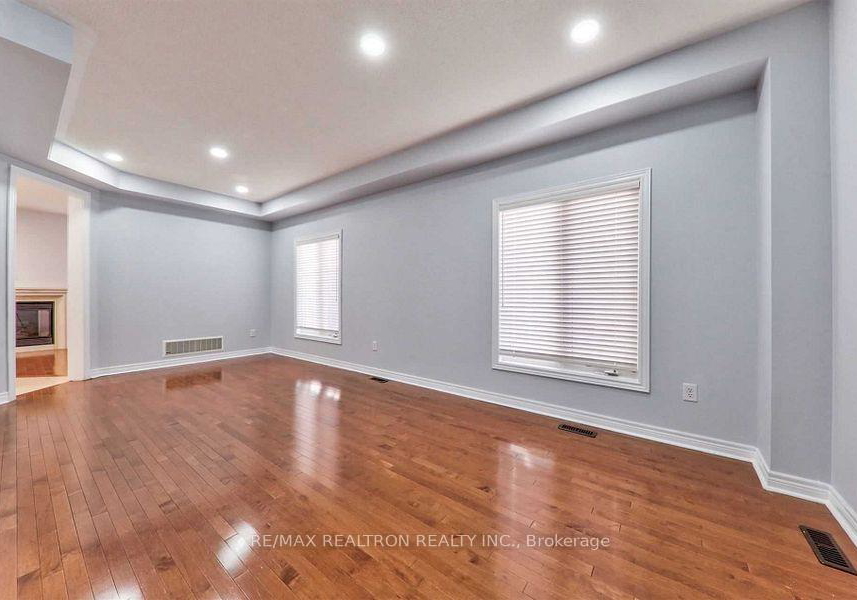 46-blue-meadow-court-markham-ontario-n13570320