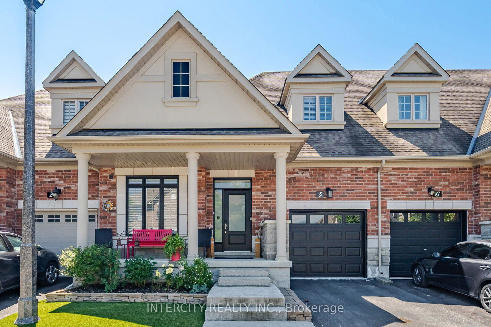 4-petersen-place-king-ontario-n13570492