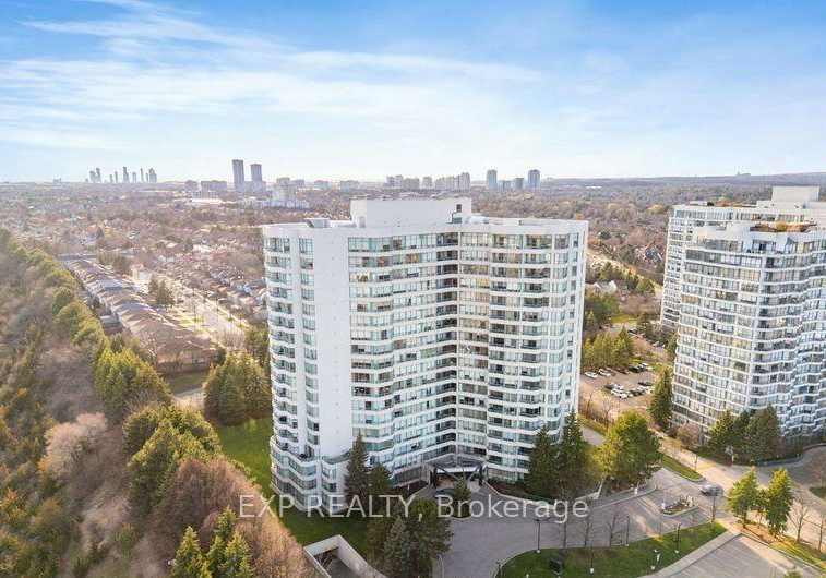 7250-yonge-street-vaughan-ontario-n13570710