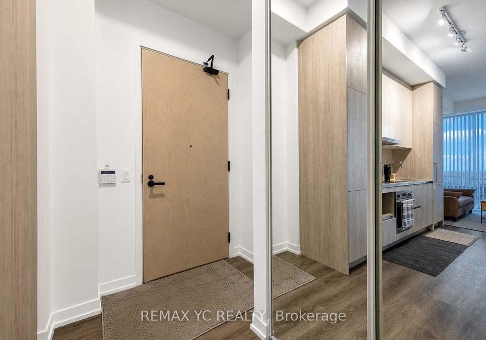 225-commerce-street-vaughan-ontario-n13572094