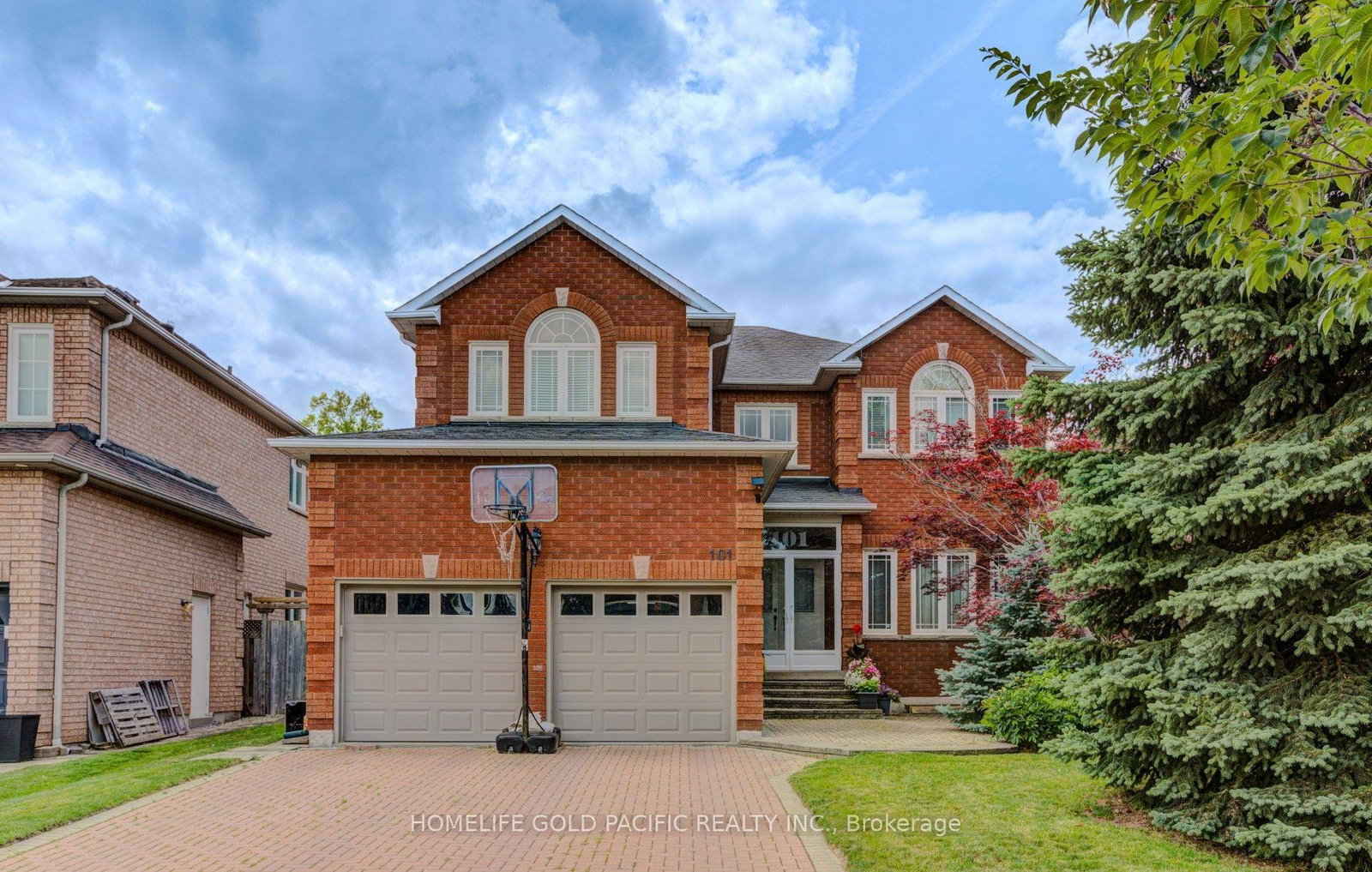 101-clarendon-drive-richmond-hill-ontario-n13572606