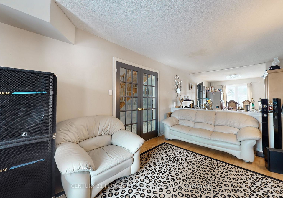 9-roughley-street-bradford-west-gwillimbury-ontario-n13573510