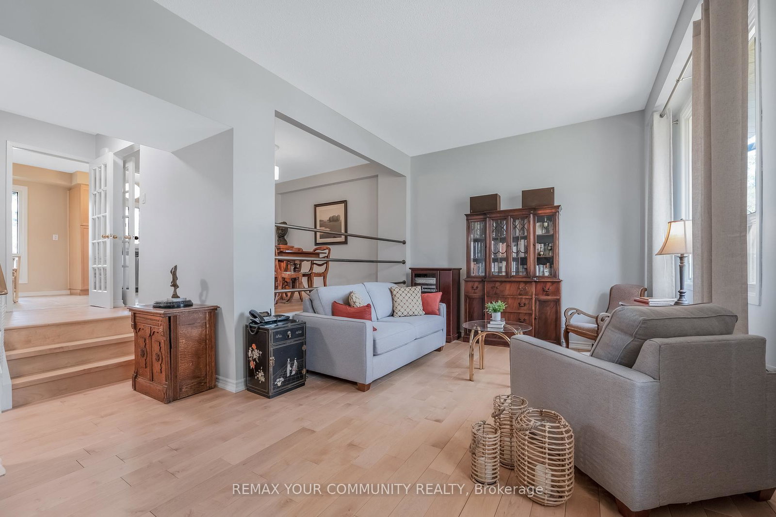 97-poplar-crescent-aurora-ontario-n13573520