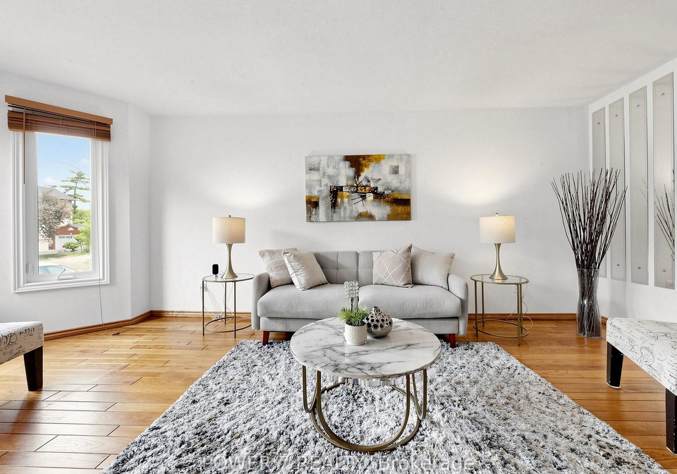 71-canterbury-court-richmond-hill-ontario-n13573548