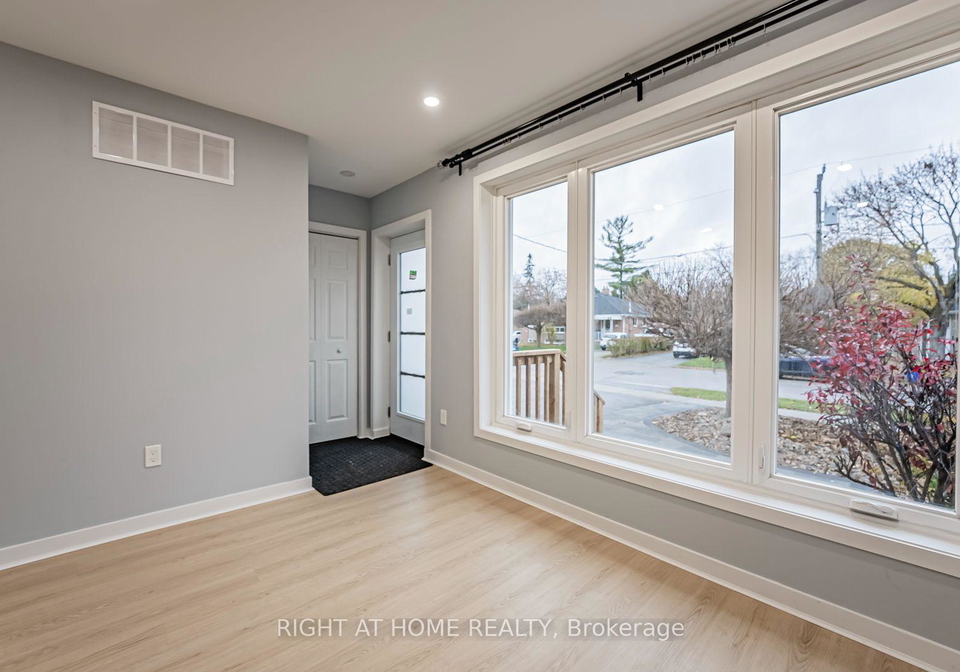 250-beechy-drive-richmond-hill-ontario-n13573604