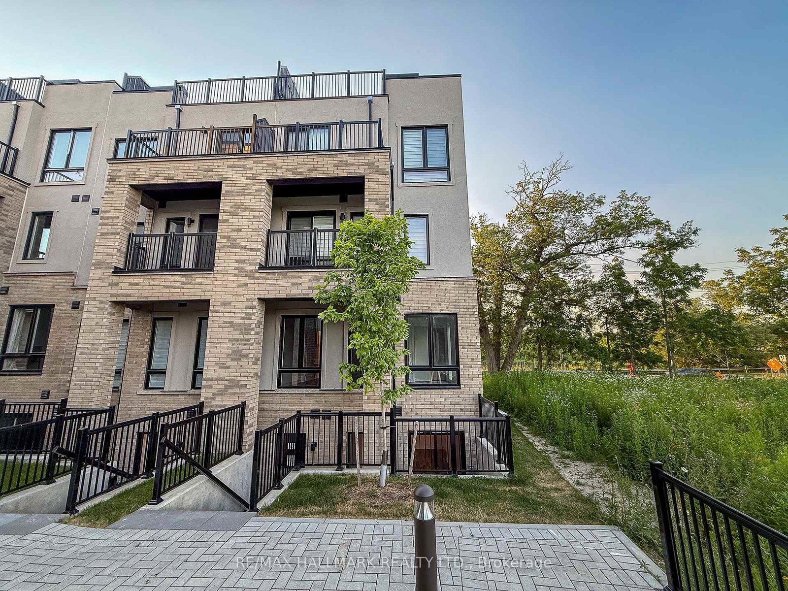 51-jefferson-side-road-richmond-hill-ontario-n13574140