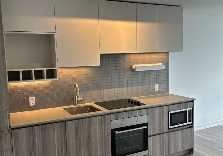 898-portage-parkway-vaughan-ontario-n13574714