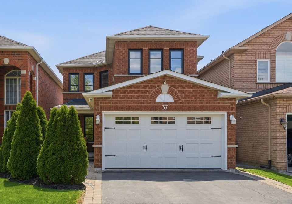 37-princeton-gate-vaughan-ontario-n13574920