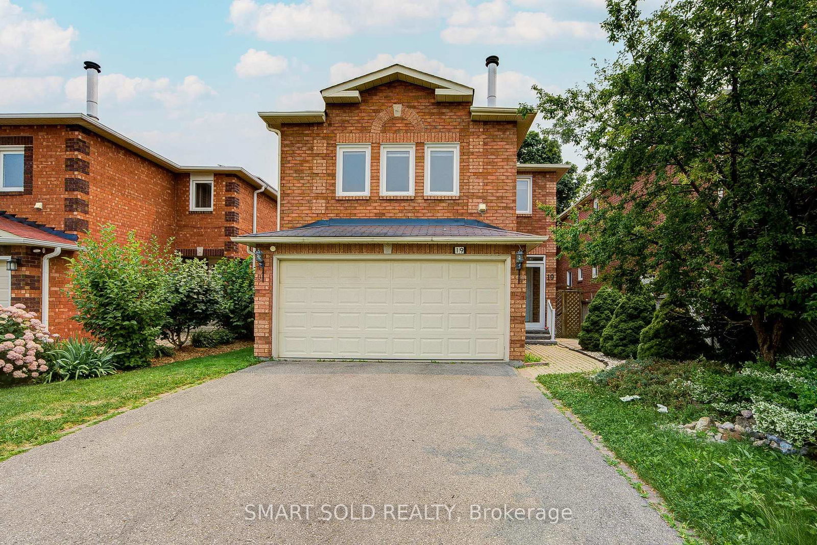 19-justus-drive-richmond-hill-ontario-n13575156
