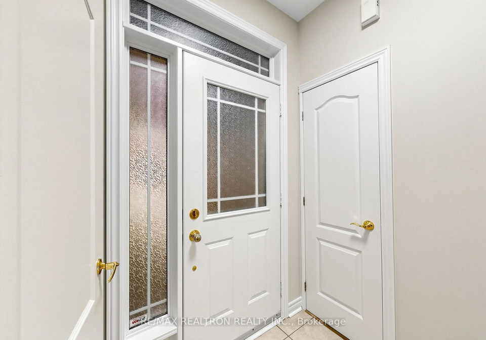 142-mistywood-crescent-w-vaughan-ontario-n13575728
