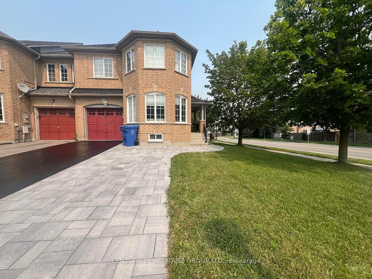 109-bonshaw-avenue-newmarket-ontario-n13575740