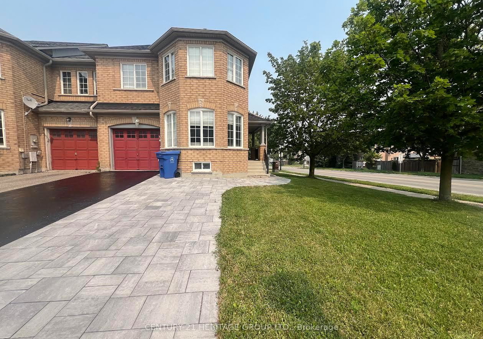 109-bonshaw-avenue-newmarket-ontario-n13575740