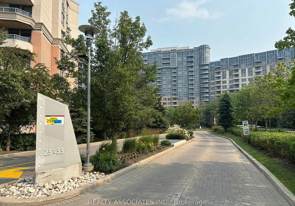 23-cox-boulevard-markham-ontario-n13576662