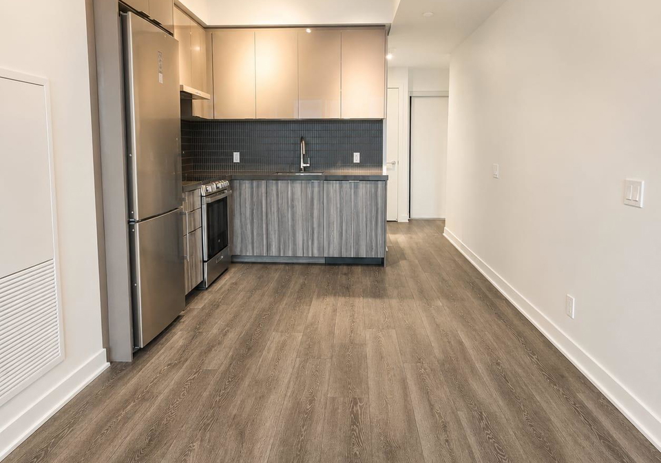 10-flavelle-trail-vaughan-ontario-n13576872