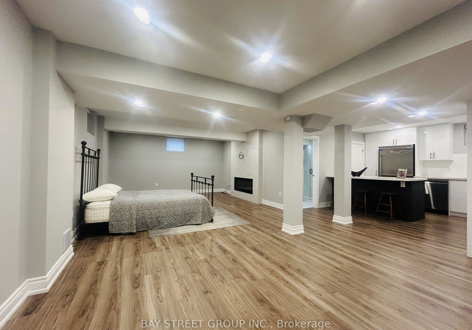 bsmt-36-via-teodoro-vaughan-ontario-n13576970