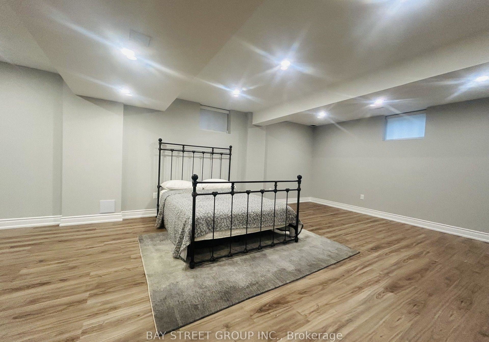 bsmt-36-via-teodoro-vaughan-ontario-n13576970