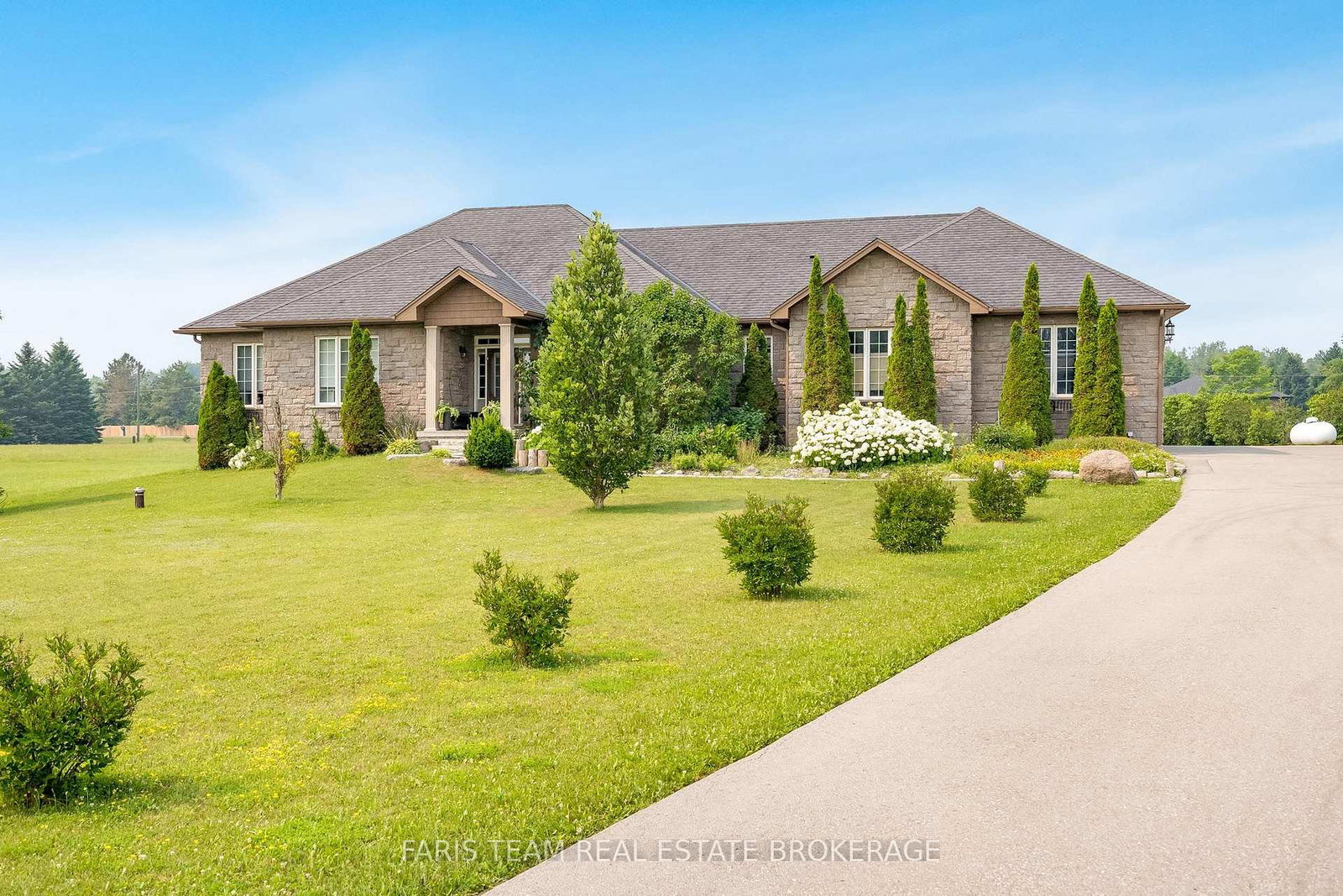 2-harry-parker-place-adjala-tosorontio-ontario-n13577272