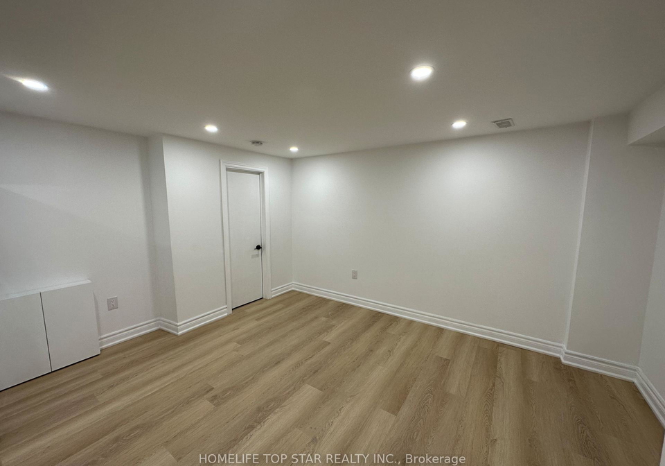 38-cartier-crescent-richmond-hill-ontario-n13577426