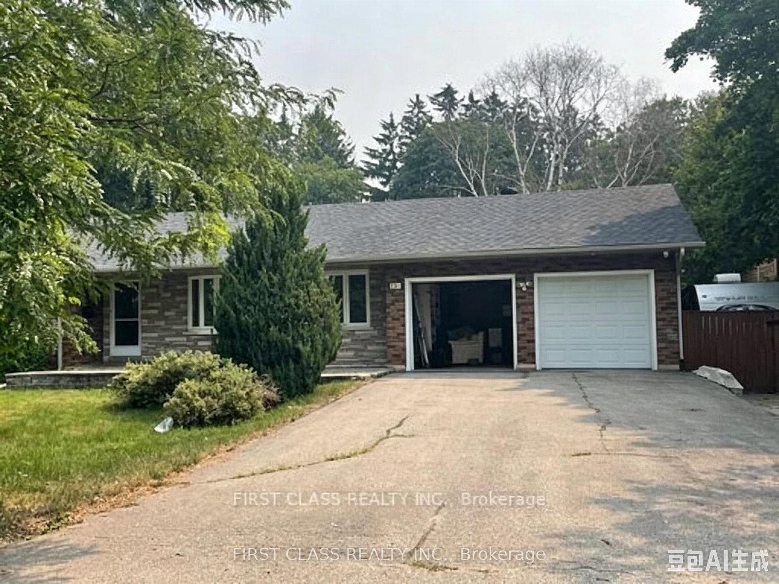 251-scott-avenue-newmarket-ontario-n13577460