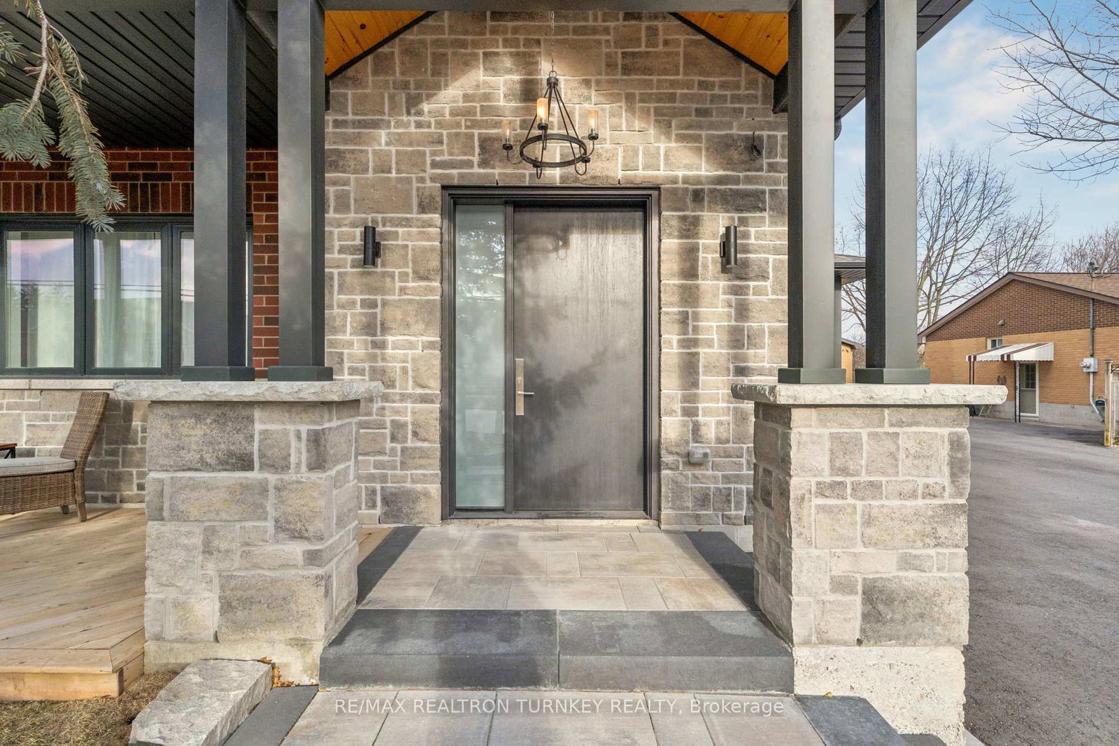 271-main-street-n-uxbridge-ontario-n13577572