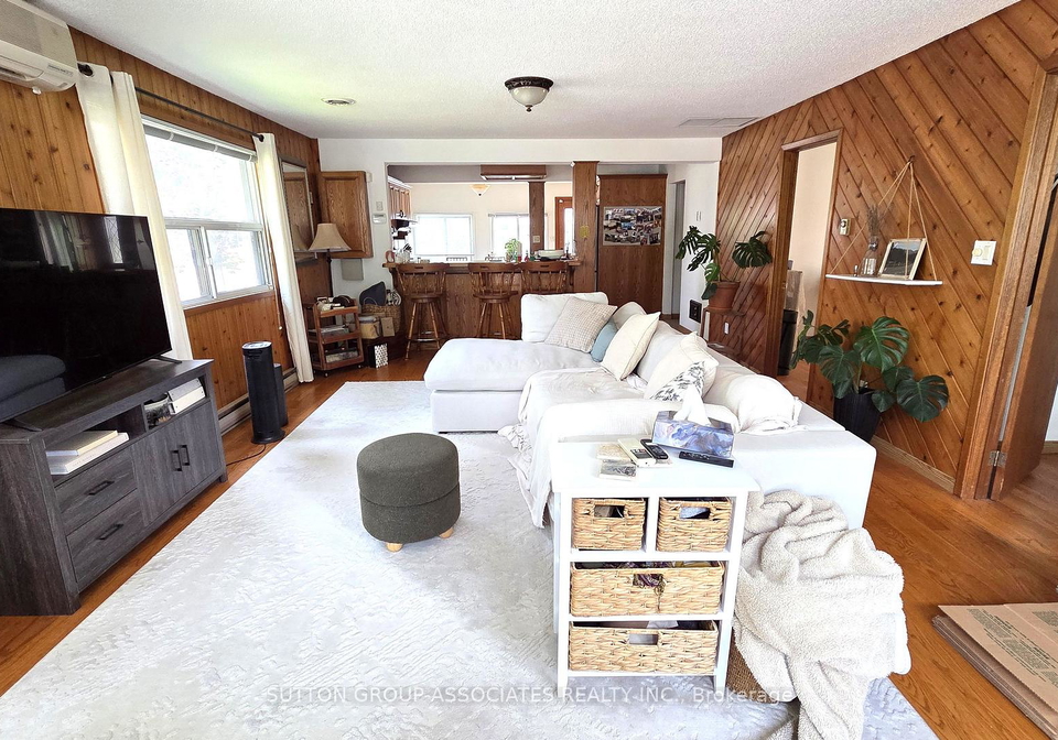1099-poplar-drive-innisfil-ontario-n13577640