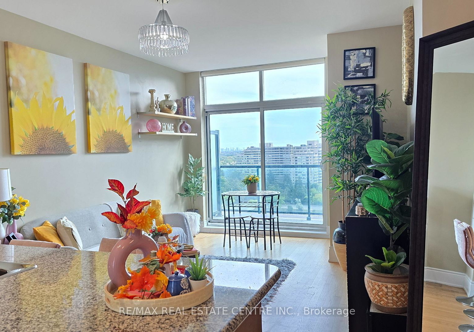 18-harding-boulevard-richmond-hill-ontario-n13578174