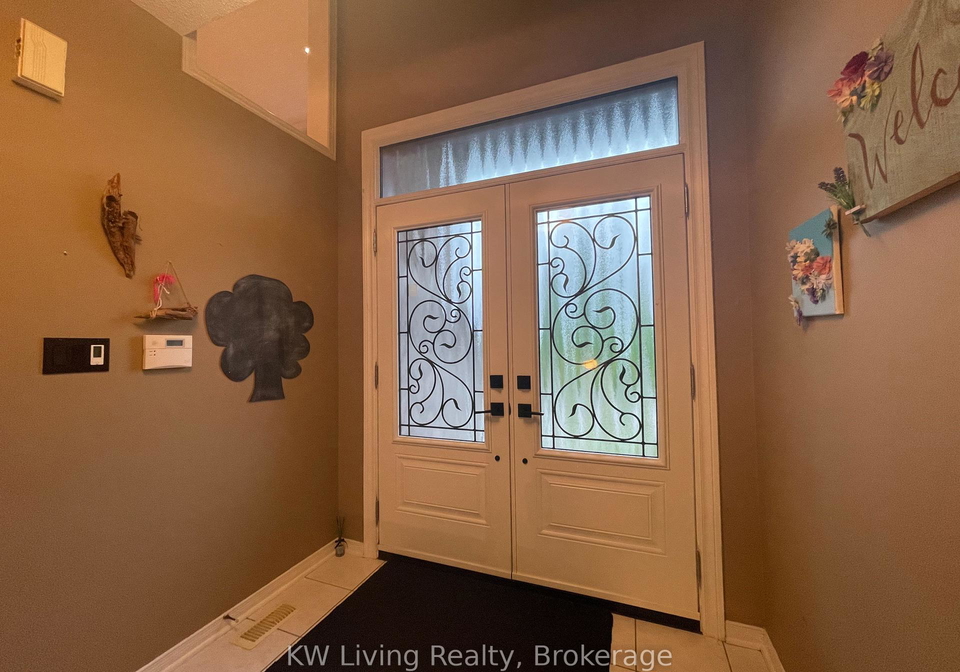 60-coburg-crescent-richmond-hill-ontario-n13578300