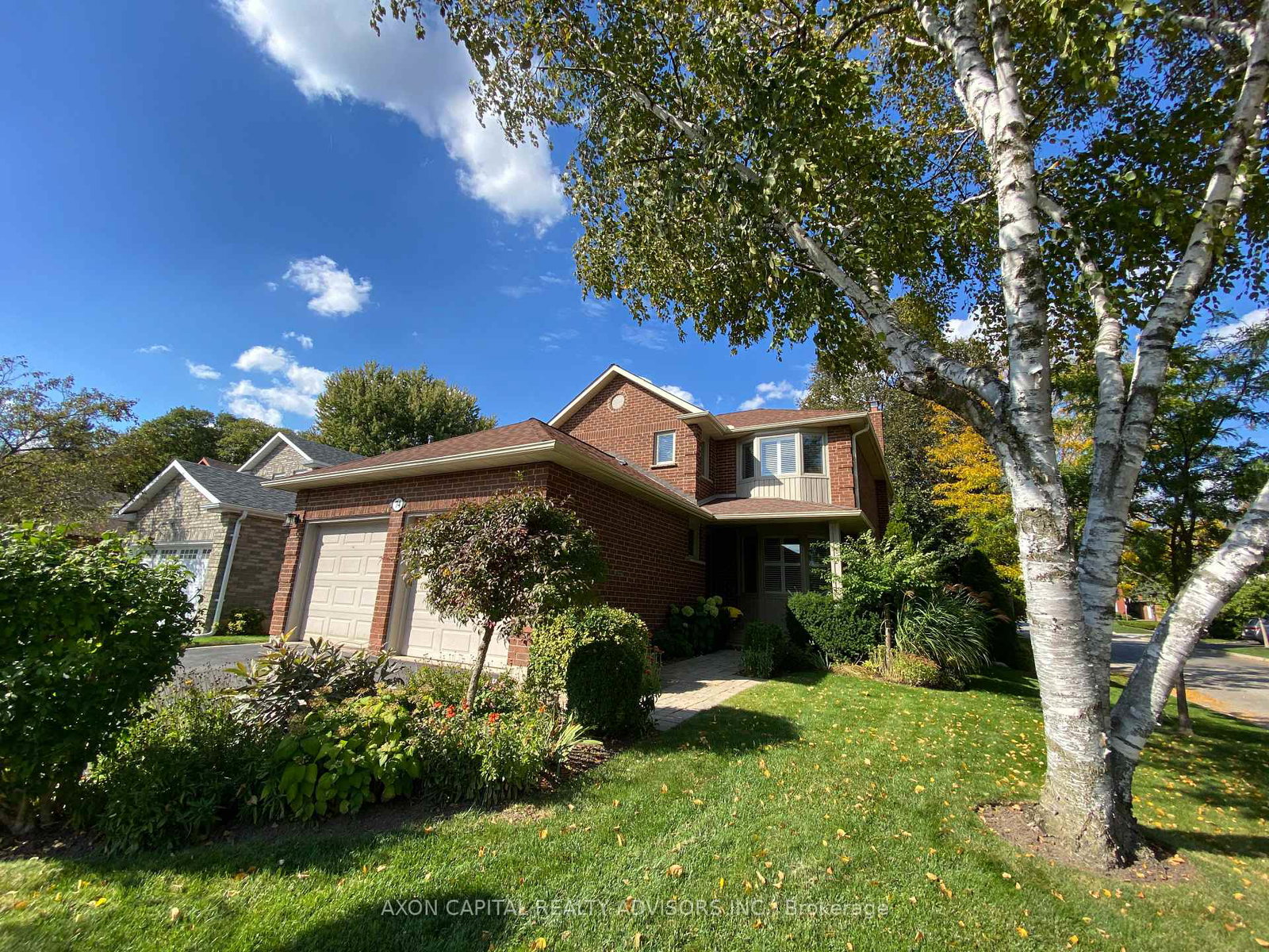 74-eleanor-circle-richmond-hill-ontario-n13579532