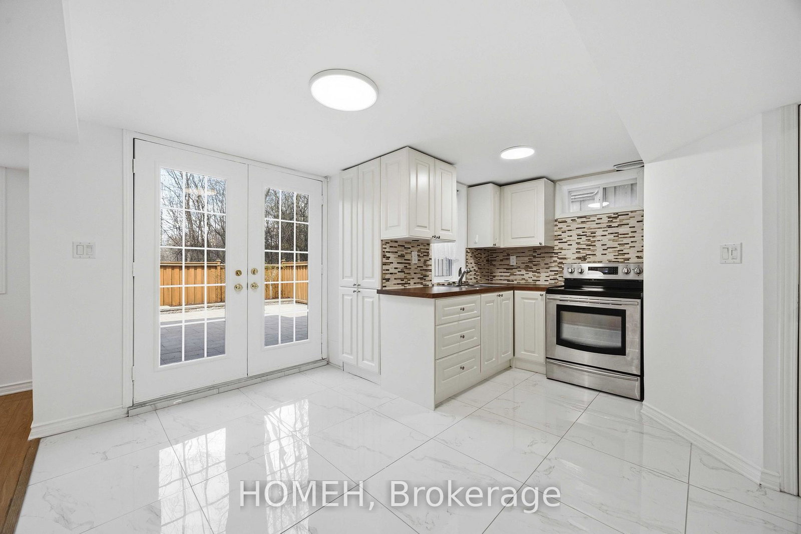 94-dovetail-drive-richmond-hill-ontario-n13579536