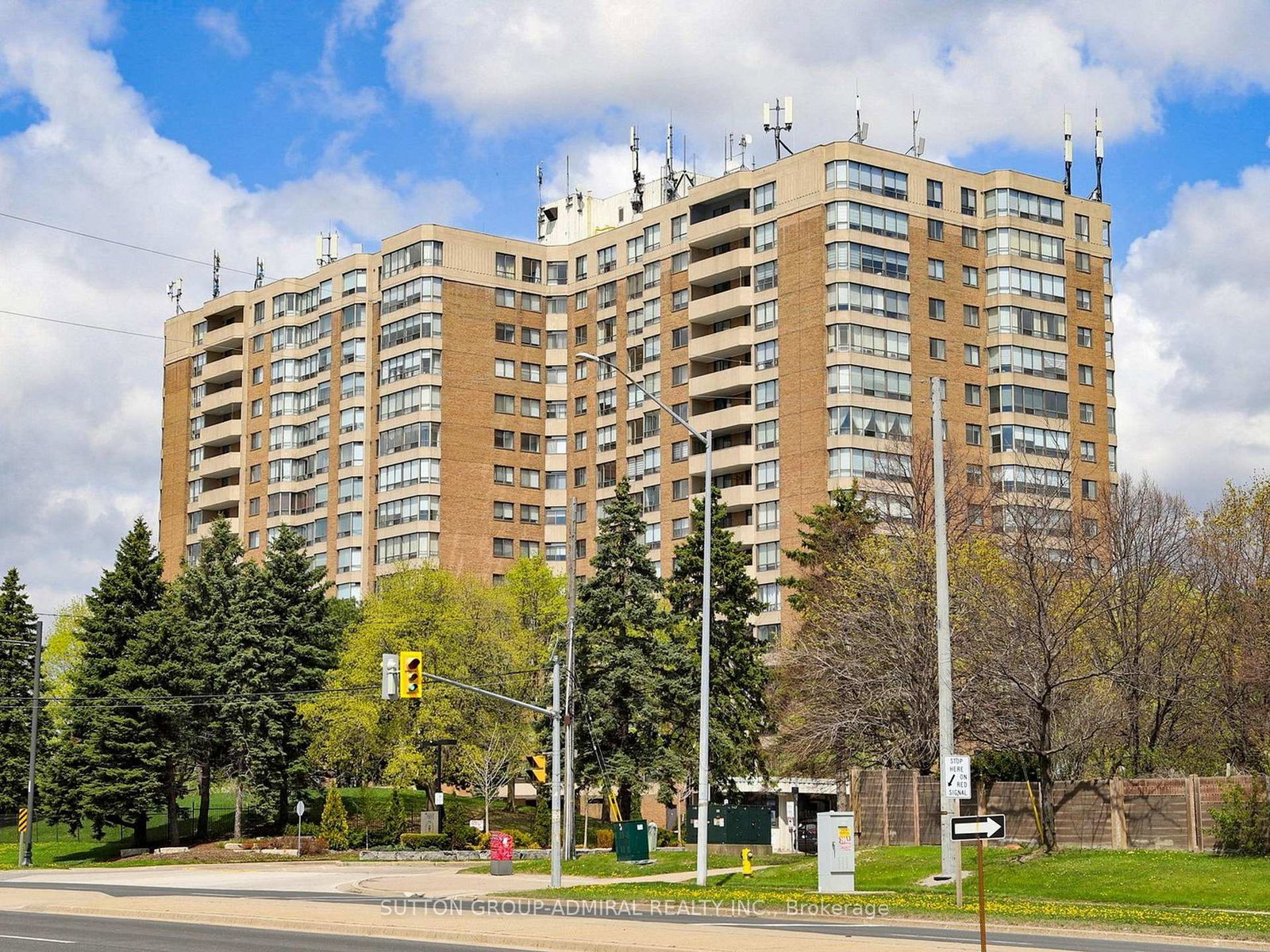 7601-bathurst-street-vaughan-ontario-n13579550