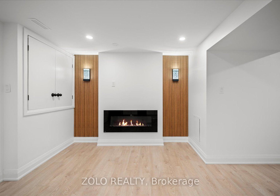 278-alex-doner-drive-newmarket-ontario-n13579684