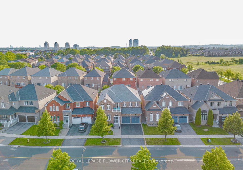 42-delray-drive-markham-ontario-n13579738