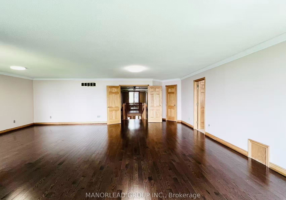 42-metropolitan-crescent-georgina-ontario-n13579950
