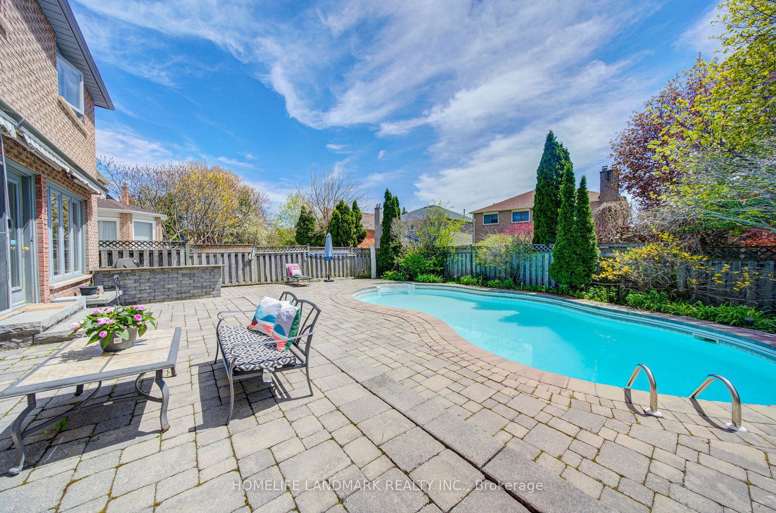 375-manhattan-drive-markham-ontario-n13579966